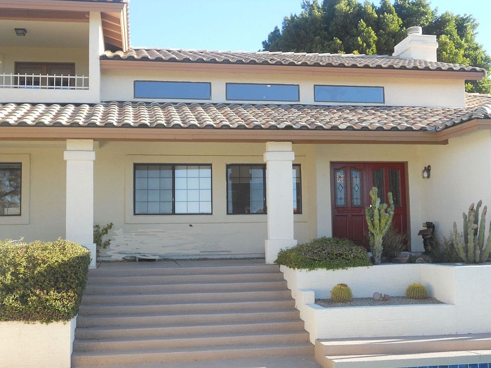 Custom home w/great views