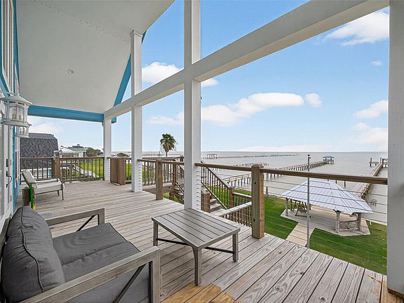 5th image of 5226 Bayside Dr