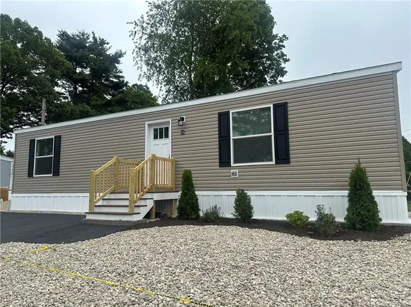 1346 Eleven Newport Ave #D, Attleboro, MA 02703