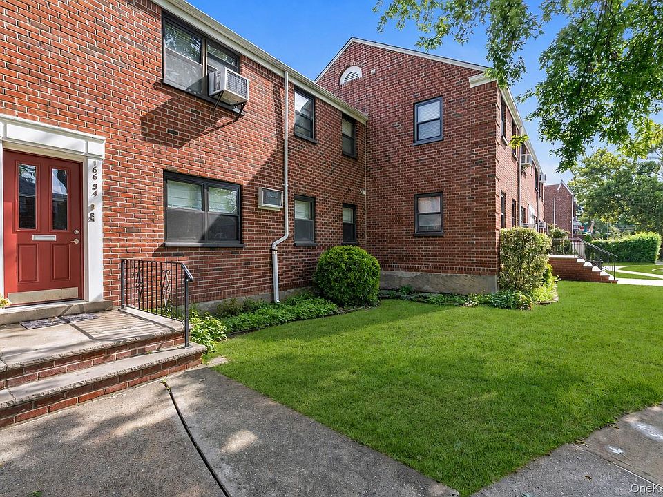 1st image of 166-54 17th Road #1