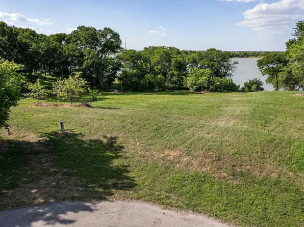 4601 Willow Ct, The Colony, TX 75056