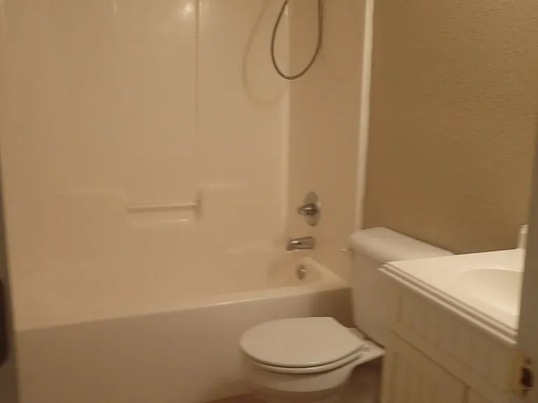 1305 Breckenridge Dr #11 — Photo 8