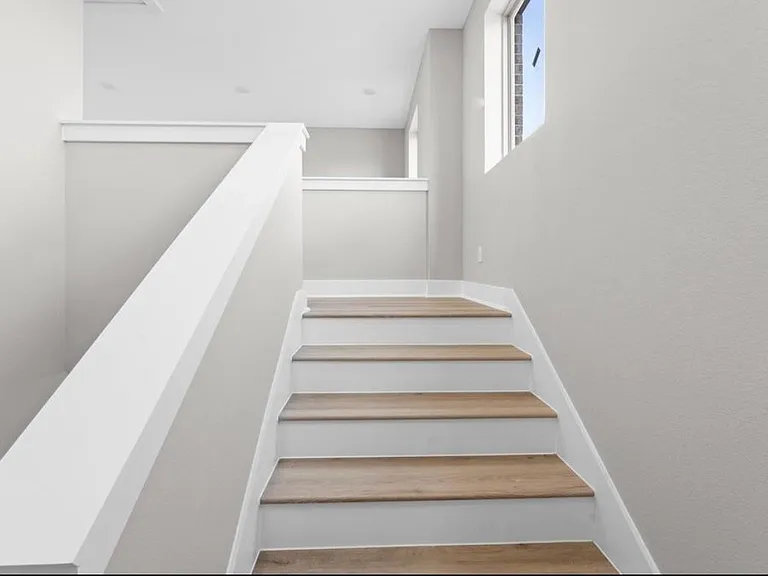 2615 Liguria Ln — Photo 17