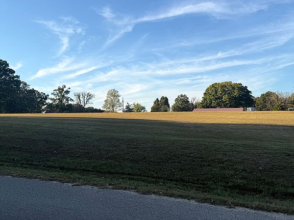 5th image of 1057 Houston Smith Rd