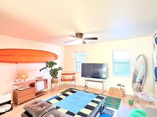 2406 Mission Hill Dr APT 101, Austin, TX 78741