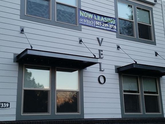 4th image of 7339 SE Milwaukie Ave APT 302