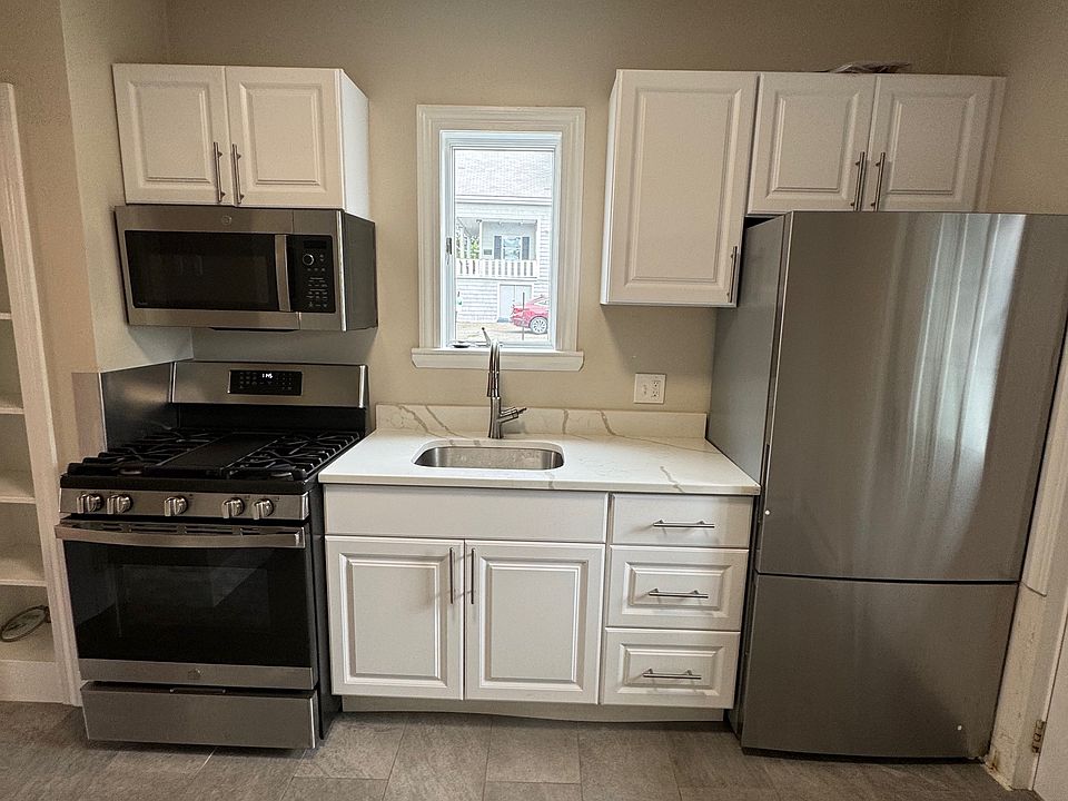 Kitchen and Appliances