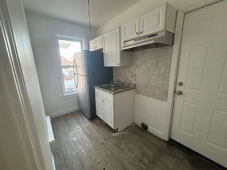 24 Belmont St #0 — Photo 14
