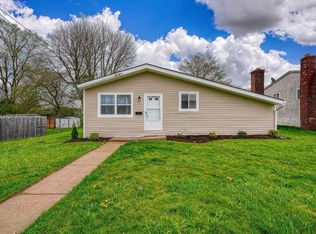 21 David St, Delaware, OH 43015
