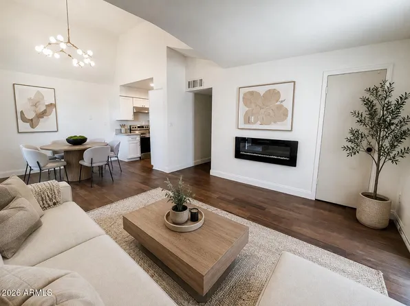 925 S ACAPULCO Lane #C, Tempe, AZ 85281
