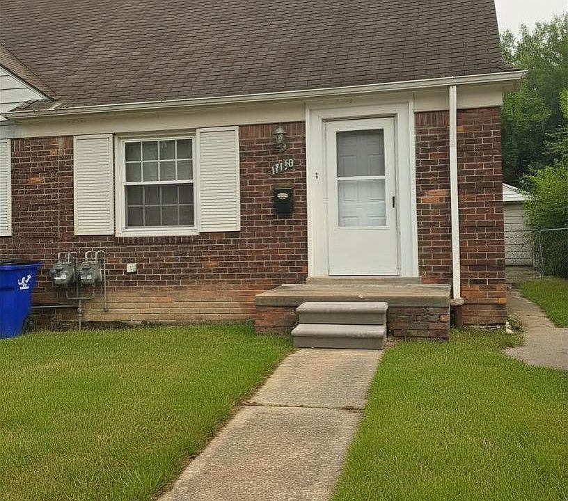 1st image of 17150 Sioux St