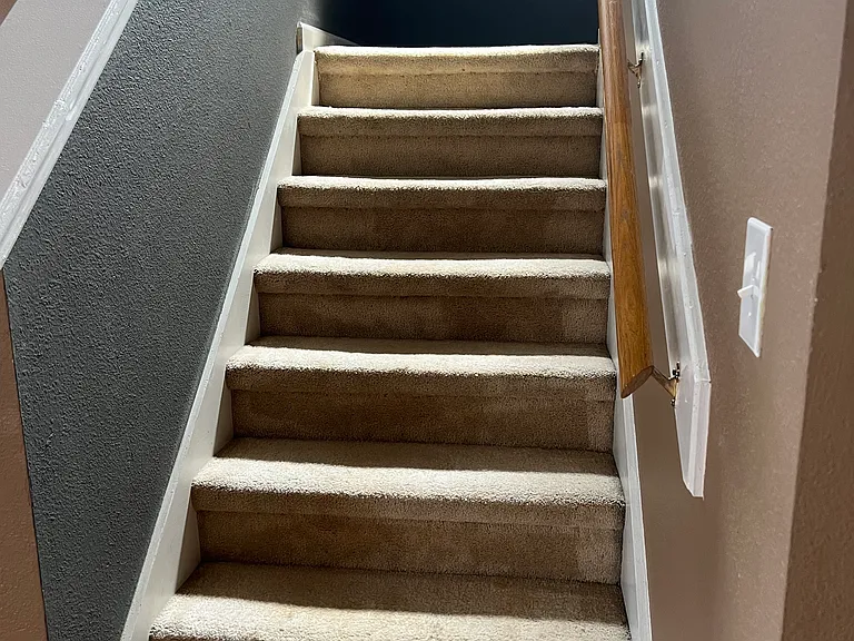 70 Rollins Ln — Photo 17