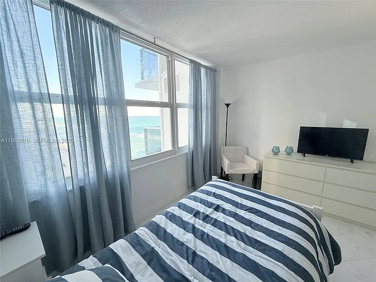 2751 S Ocean Dr #1204S — Photo 82
