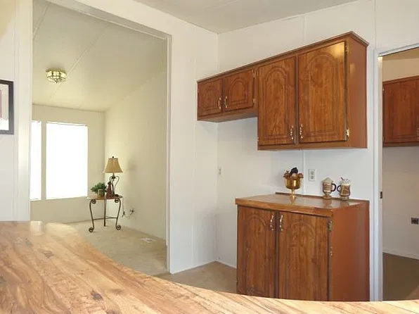 1617 River Gardens Dr, Bullhead City, AZ 86442