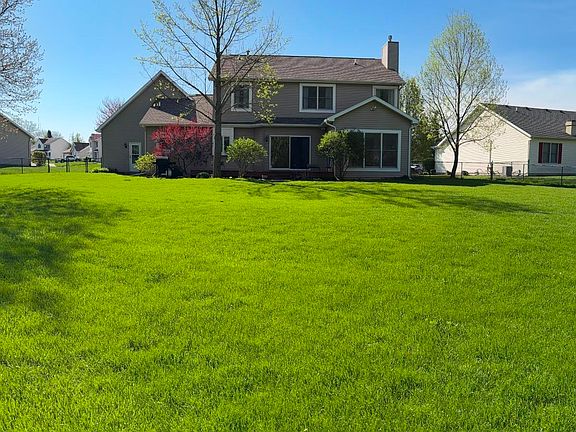 2nd image of 601 Finch Dr