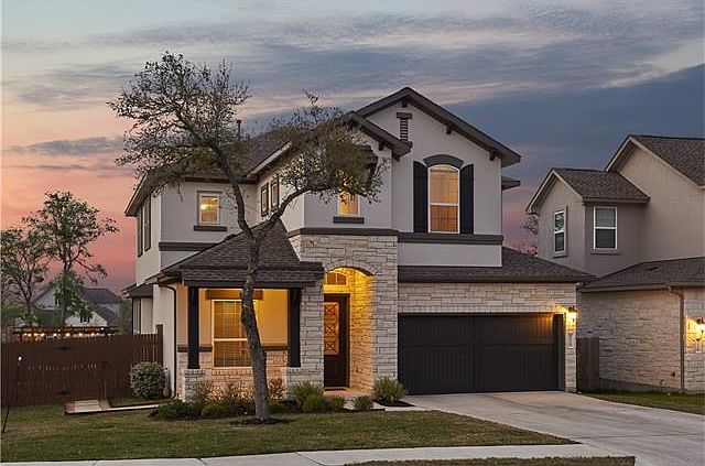 1st image of 6820 Vitruvius Dr