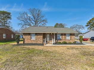 306 Chicopee Rd, Benson, NC 27504