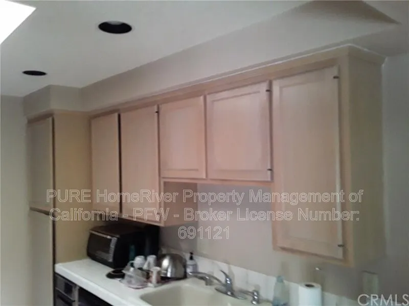 2 bed, 2.0 bath, 1682 sqft, $2,750 — Photo 2