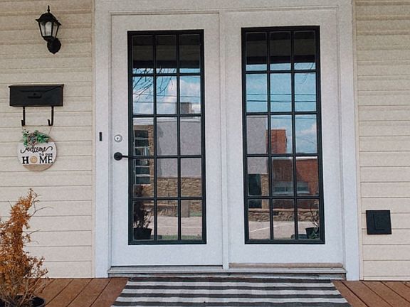 2nd image of 534 Ozark St