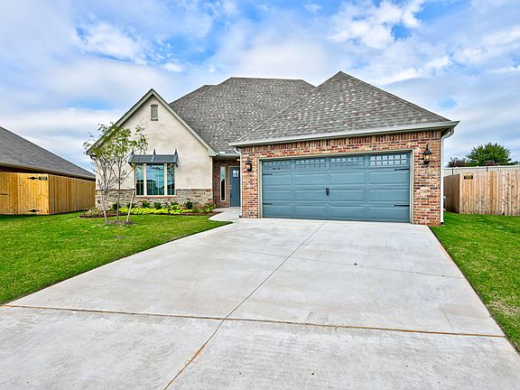 4th image of 2909 NW 188th St