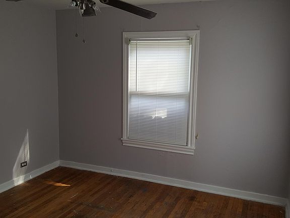 4th image of 517 Elmwood Dr