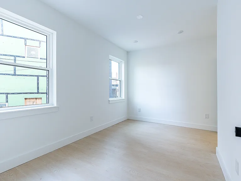 2402 W Montgomery Ave #4 — Photo 16