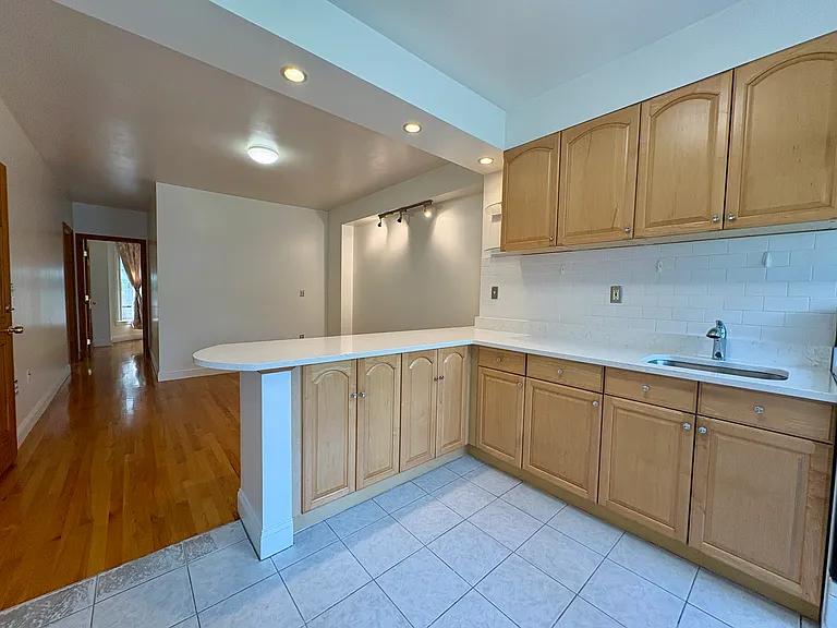 49 Dwight St #2 — Photo 18