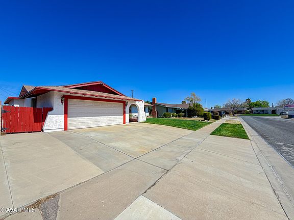 3rd image of 2535 E Avenue R #3