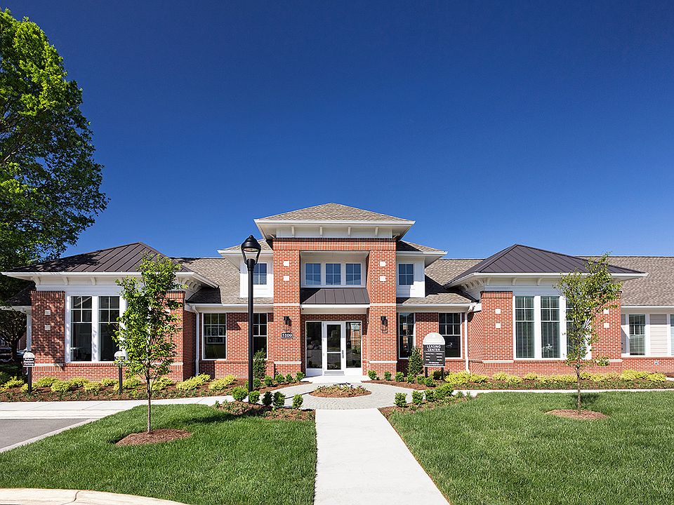 Welcome Home! State of the art Clubhouse and Amenities