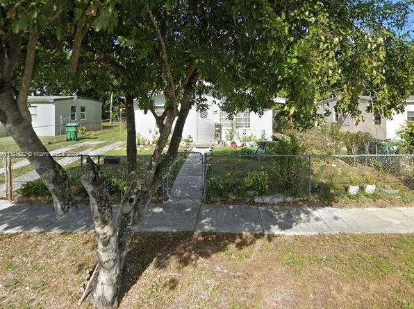 2341 Rutland St, Opa Locka, FL 33054