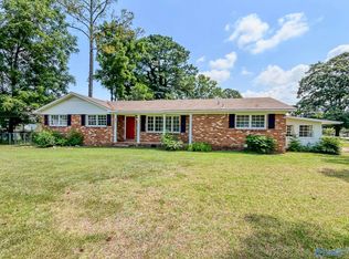 4013 Patty Ann Dr SW, Huntsville, AL 35805