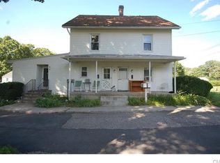 215 High Ridge Ave, Ridgefield, CT 06877