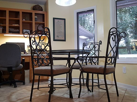 Breakfast Nook