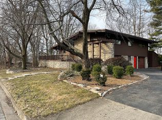 3 Reynolds Ct, Normal, IL 61761