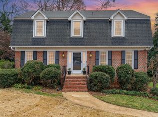 1100 Sudbury Ct, Raleigh, NC 27609