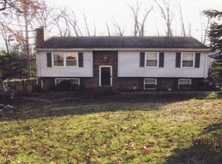 5118 Cherokee Hills Dr, Salem, VA 24153