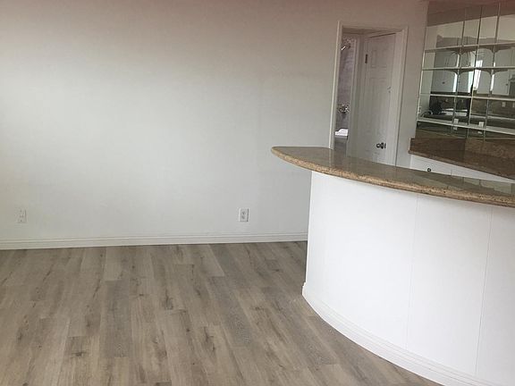 Den/family room