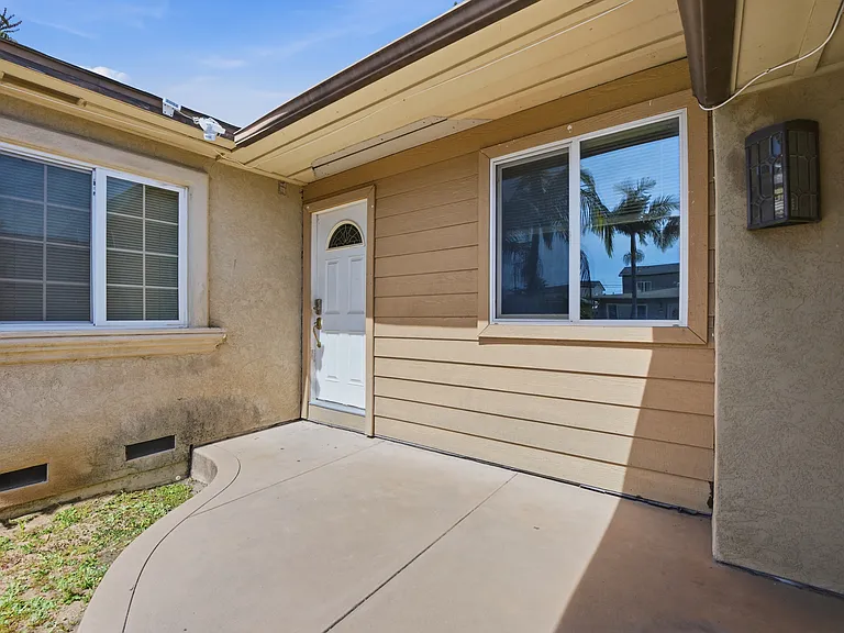 6250 Dorothy Dr — Photo 23