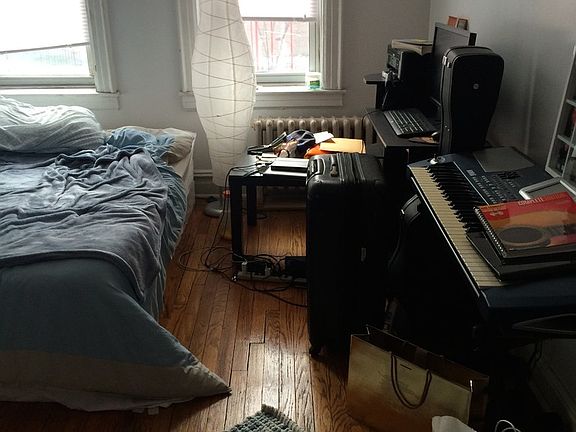 3rd image of 421 27th Ave APT 2F