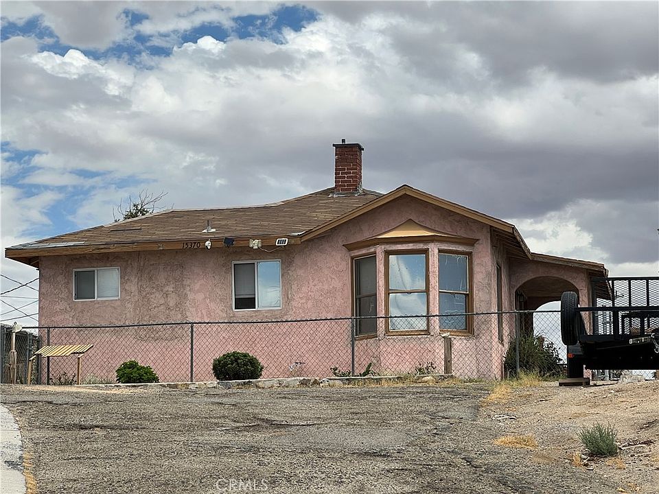 1st image of 15370 6th St