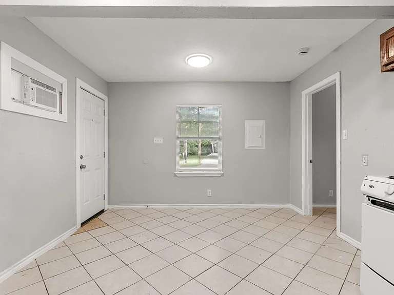 2805 Bellmead Dr — Photo 12