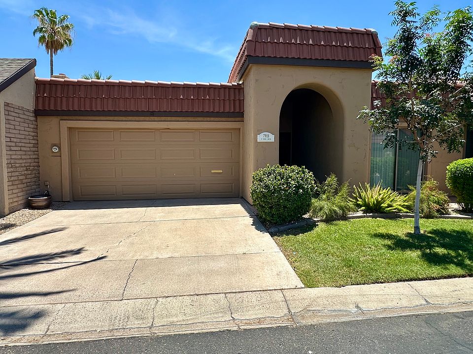 1st image of 7915 E Vista Dr