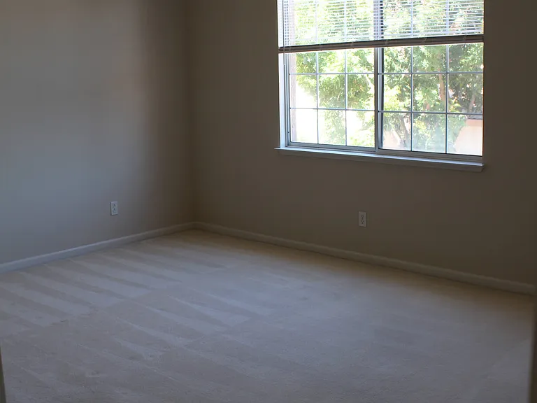 2228 Lenox Pl — Photo 22