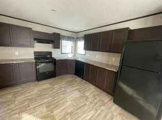 425 Warbler Ln #425, Madison, WI 53704