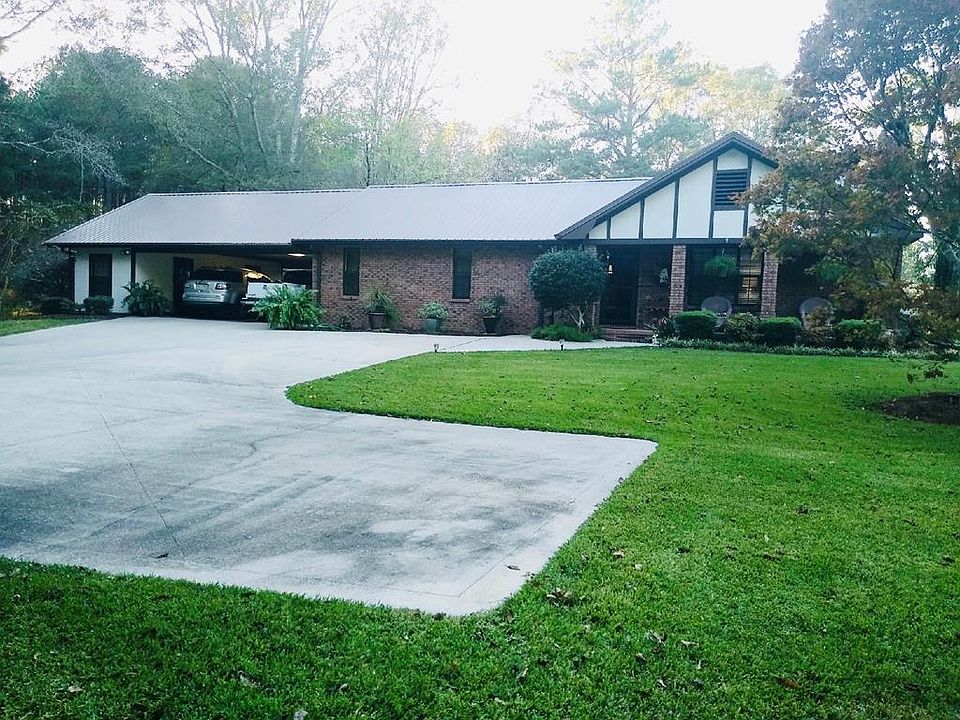 1st image of 327 McCallum Dr