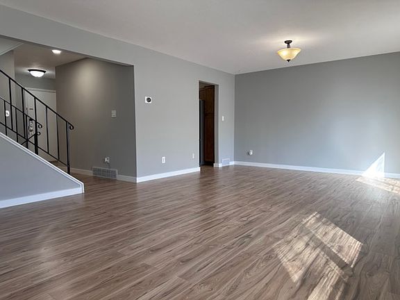 3rd image of 9447 Madison Ln #121