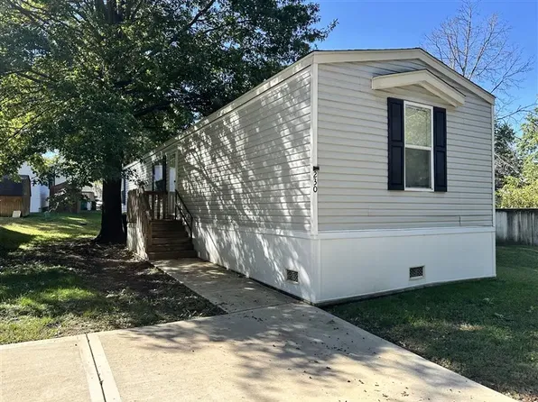 230 Pamela Ave, Belton, MO 64012