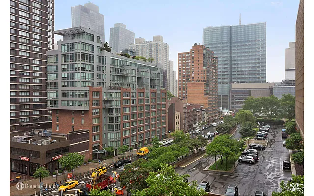 Rented by Douglas Elliman | media 4