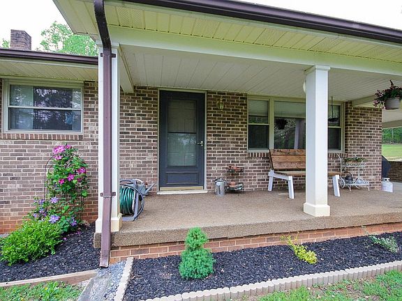 2nd image of 133 Poplar Grove Ct