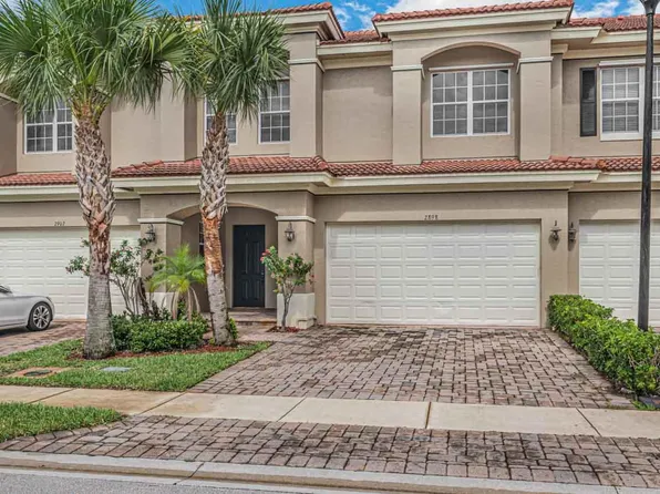 2898 SW Cedar Dunes Drive, Port St Lucie, FL 34953